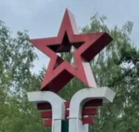 Красная звезда на стелу в Тотьме (518402)