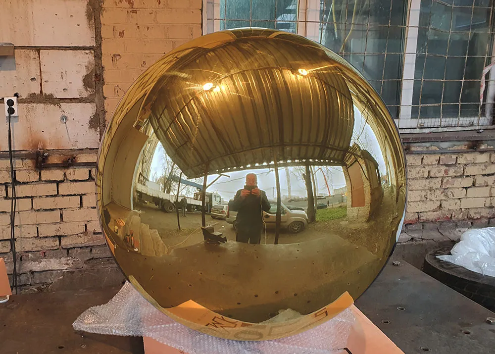 Производство зеркальных шаров из латуни в Тотьме - поставка металлических шаров из латуни во все города России